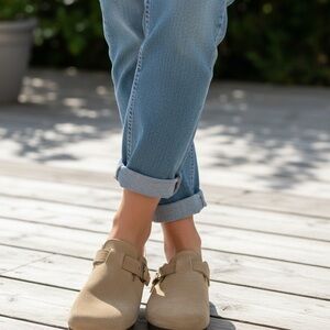 Elegant Tan Women's Mules